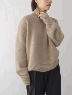 LIN™ | LUXURIOUS TURTLENECK SWEATER